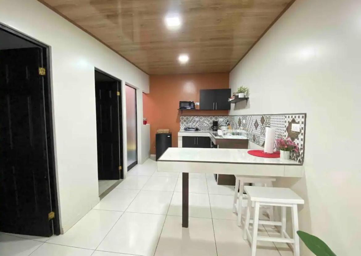 Apartamentos H Gonzalez #11#4 Alajuela Ngoại thất bức ảnh