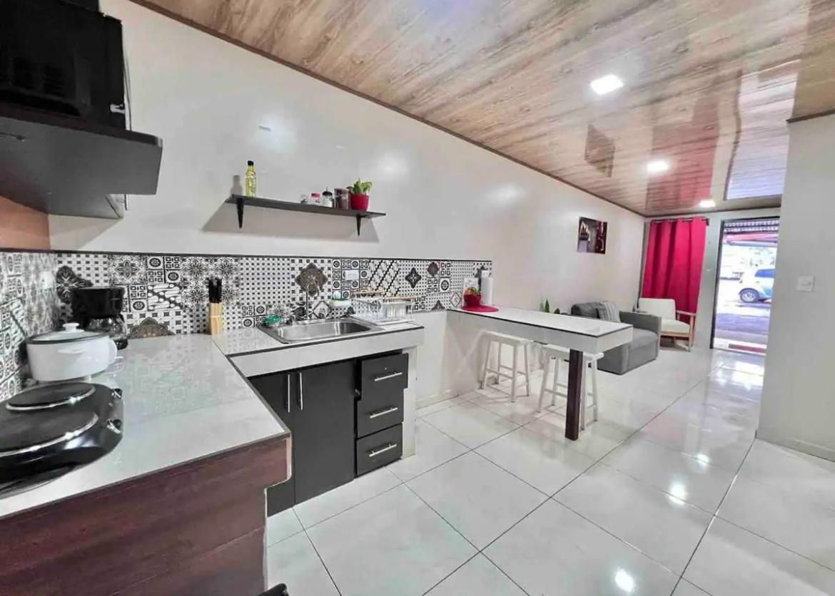 Apartamentos H Gonzalez #11#4 Alajuela Ngoại thất bức ảnh